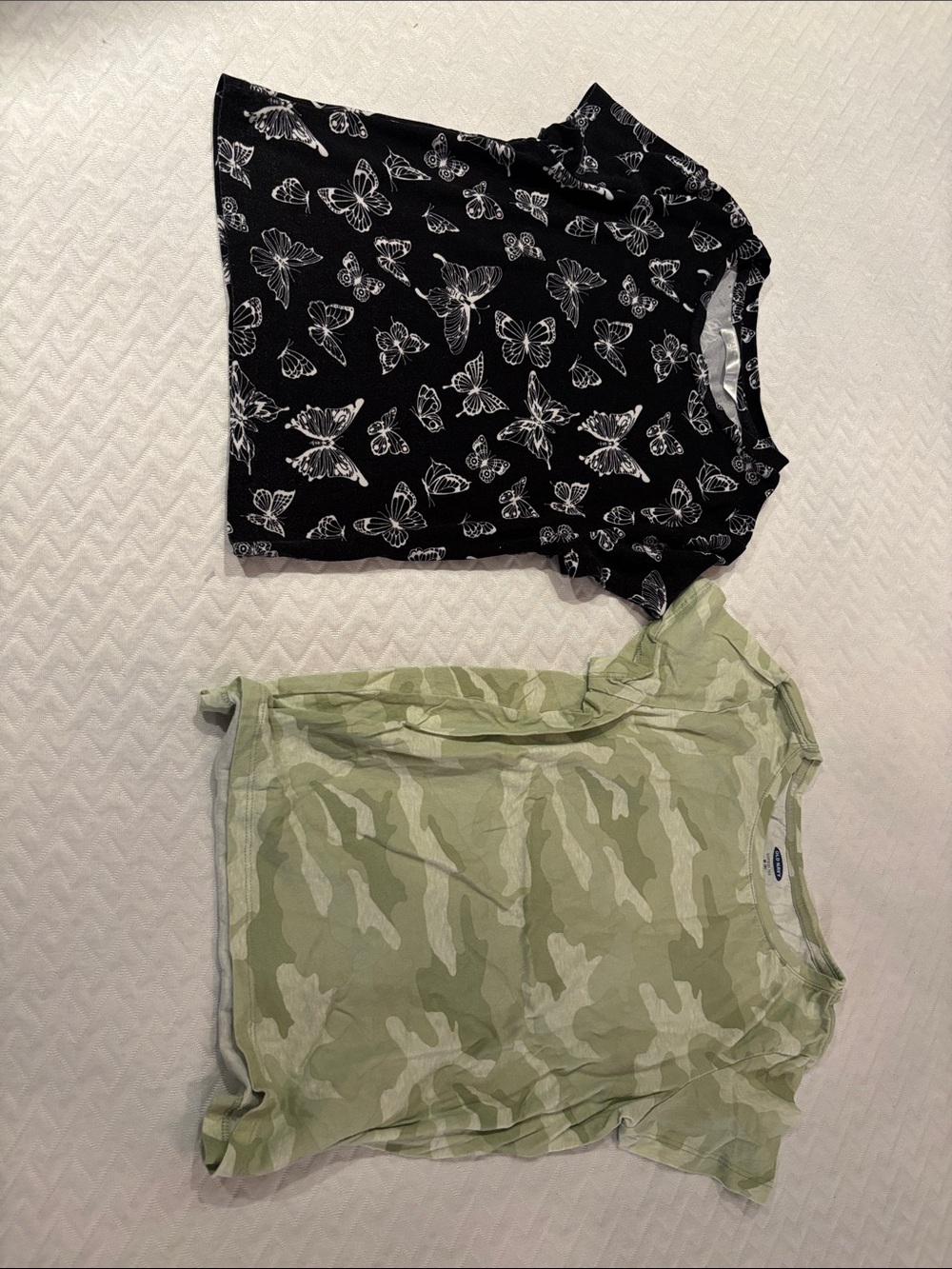 Kids Tees butterfly & Green Camo Tee shirts - 2 Pack — girls size 8
